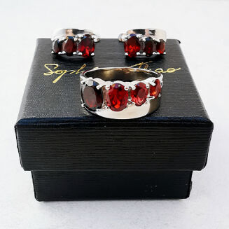 Srebrne kolczyki z owalnymi granatami - 7