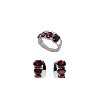 Srebrne kolczyki z owalnymi granatami - 3